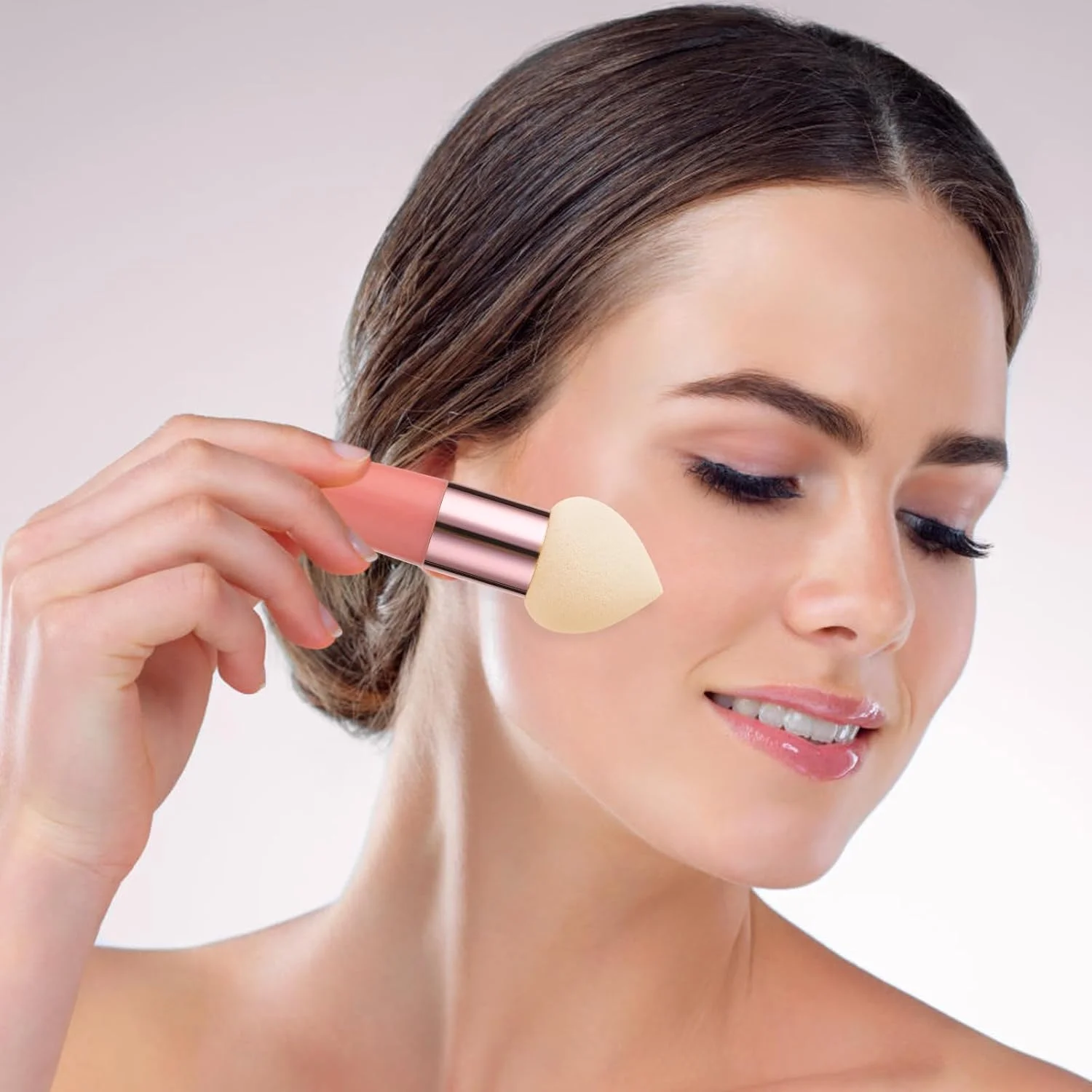 براش اسفنجی آرایشی برای زنان، اسفنج های اپلیکاتور کرم پودر با دسته، براش بیوتی بلندر برای صورت براش اسفنجی آرایشی برای زنان، اسفنج های اپلیکاتور کرم پودر با دسته، براش بیوتی بلندر برای صورت