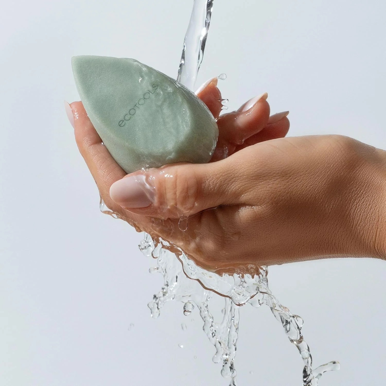 اسفنج آرایشی محو کننده ای تی اسفنج آرایشی محو کننده ای تی