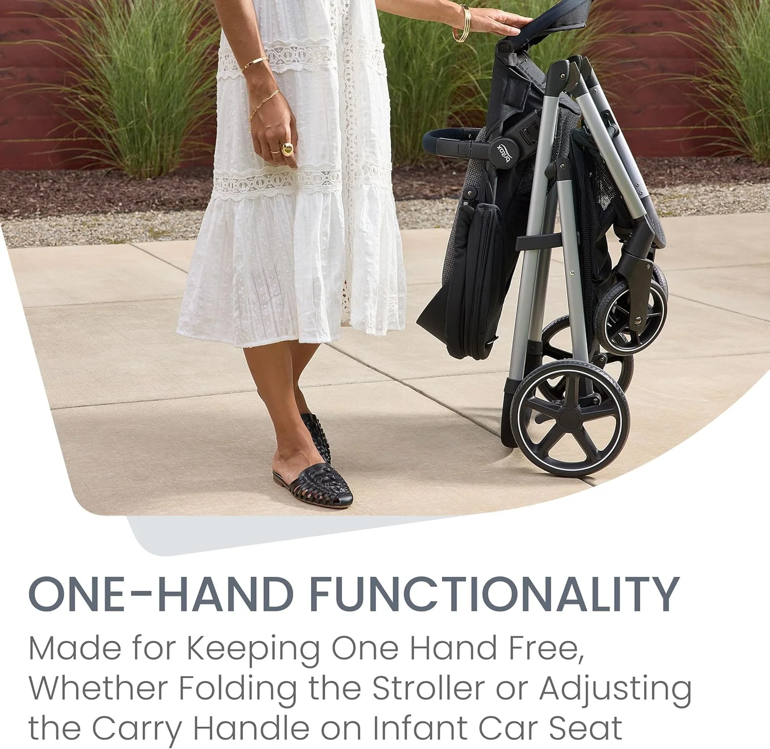 ست مسافرتی نوزاد Britax Willow Grove SC، صندلی ماشین نوزاد و کالسکه با پایه Alpine، فناوری ClickTight، SafeWash، Pindot Onyx ست مسافرتی نوزاد Britax Willow Grove SC، صندلی ماشین نوزاد و کالسکه با پایه Alpine، فناوری ClickTight، SafeWash، Pindot Onyx