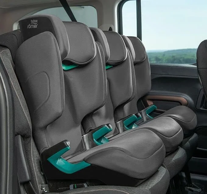 صندلی خودرو Britax RÖMER مدل Discovery Plus، با ISOFIX، برای کودکان 100-150 سانتی متر (i-Size)، 3.5-12 سال، خاکستری نیمه شب صندلی خودرو Britax RÖMER مدل Discovery Plus، با ISOFIX، برای کودکان 100-150 سانتی متر (i-Size)، 3.5-12 سال، خاکستری نیمه شب