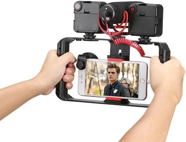 پایه نگهدارنده فیلمبرداری موبایل ULANZI U-Rig Pro - گریپ تثبیت کننده با اتصال سه پایه برای فیلمسازان موبایلی - یونیورسال برای آیفون و سامسونگ، مشکی پایه نگهدارنده فیلمبرداری موبایل ULANZI U-Rig Pro - گریپ تثبیت کننده با اتصال سه پایه برای فیلمسازان موبایلی - یونیورسال برای آیفون و سامسونگ، مشکی