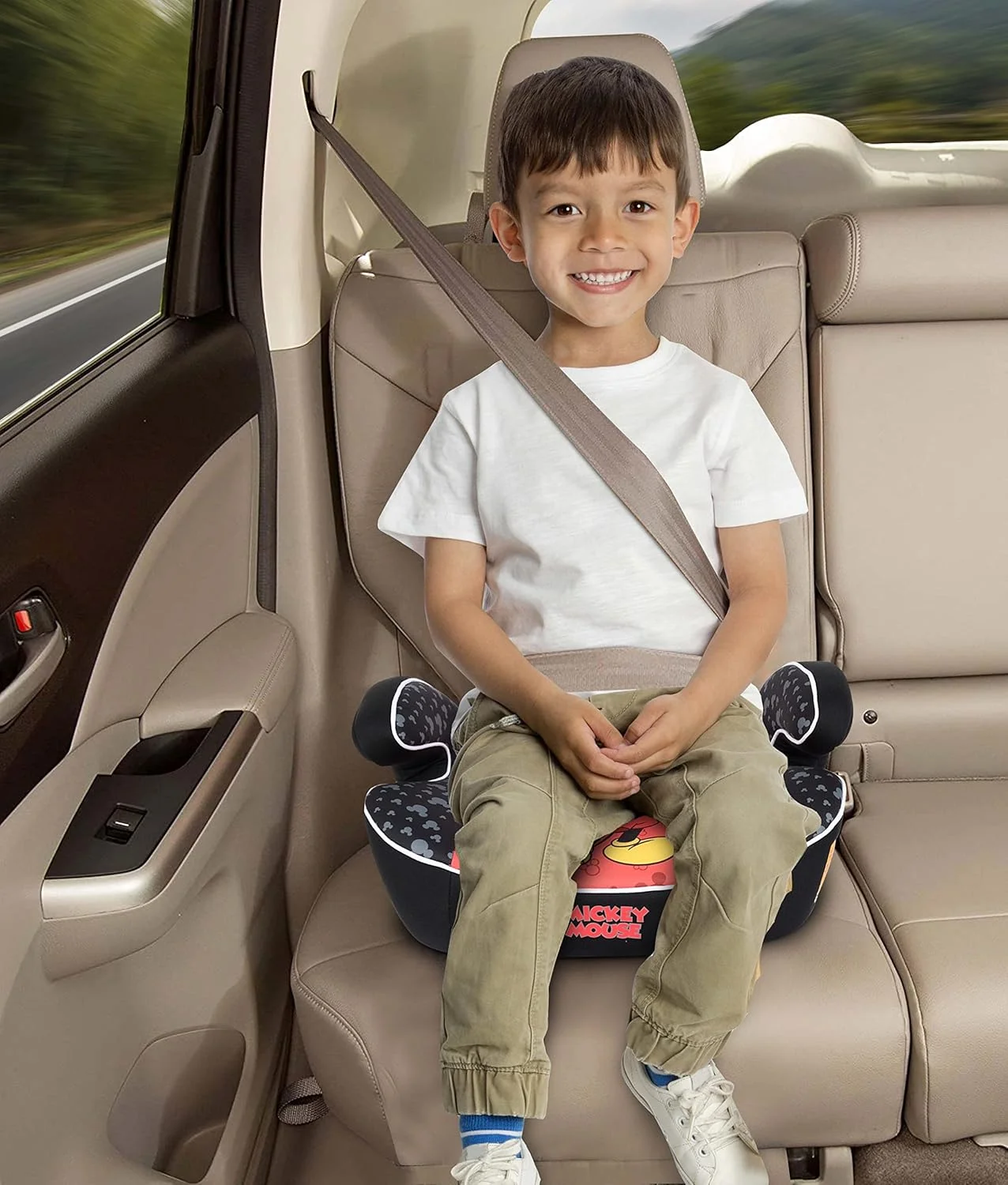 صندلی بوستر کودک دیزنی میکی موس با دسته و نصب ایزوفیکس...مناسب برای همه خودروها...پایه پهن و نرم مناسب برای کودکان 4 تا 12 سال گروه 2/3 محصول رسمی دیزنی، چند رنگ صندلی بوستر کودک دیزنی میکی موس با دسته و نصب ایزوفیکس...مناسب برای همه خودروها...پایه پهن و نرم مناسب برای کودکان 4 تا 12 سال گروه 2/3 محصول رسمی دیزنی، چند رنگ