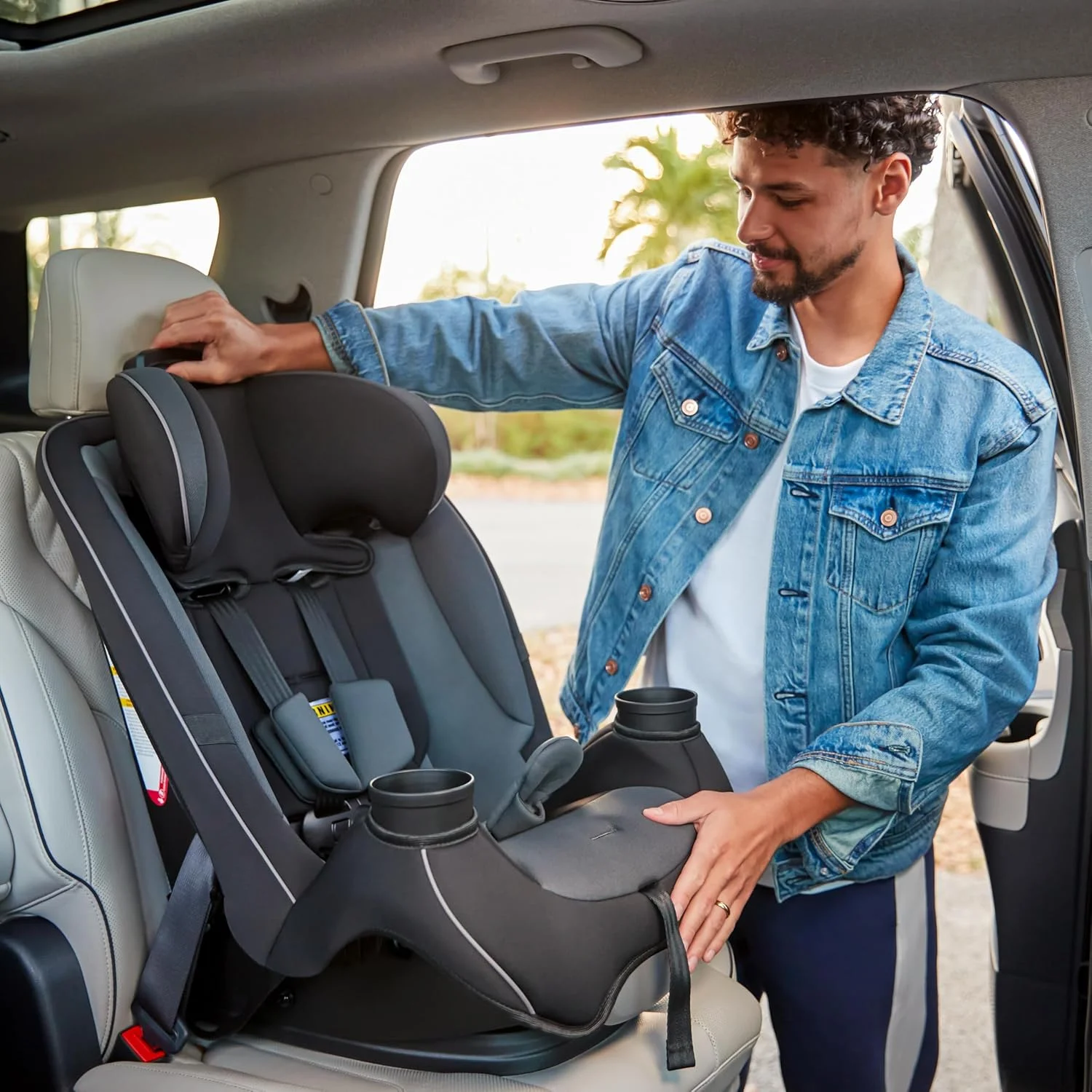 صندلی خودرو کودک Safety 1st Grow and Go مدل All-in-One Slim Convertible، مناسب رو به عقب، 2.2 تا 18 کیلوگرم، رو به جلو (13.6 تا 29.5 کیلوگرم)، صندلی تقویت کننده پشتی بلند 18 تا 45 کیلوگرم، رنگ Iron Frost صندلی خودرو کودک Safety 1st Grow and Go مدل All-in-One Slim Convertible، مناسب رو به عقب، 2.2 تا 18 کیلوگرم، رو به جلو (13.6 تا 29.5 کیلوگرم)، صندلی تقویت کننده پشتی بلند 18 تا 45 کیلوگرم، رنگ Iron Frost