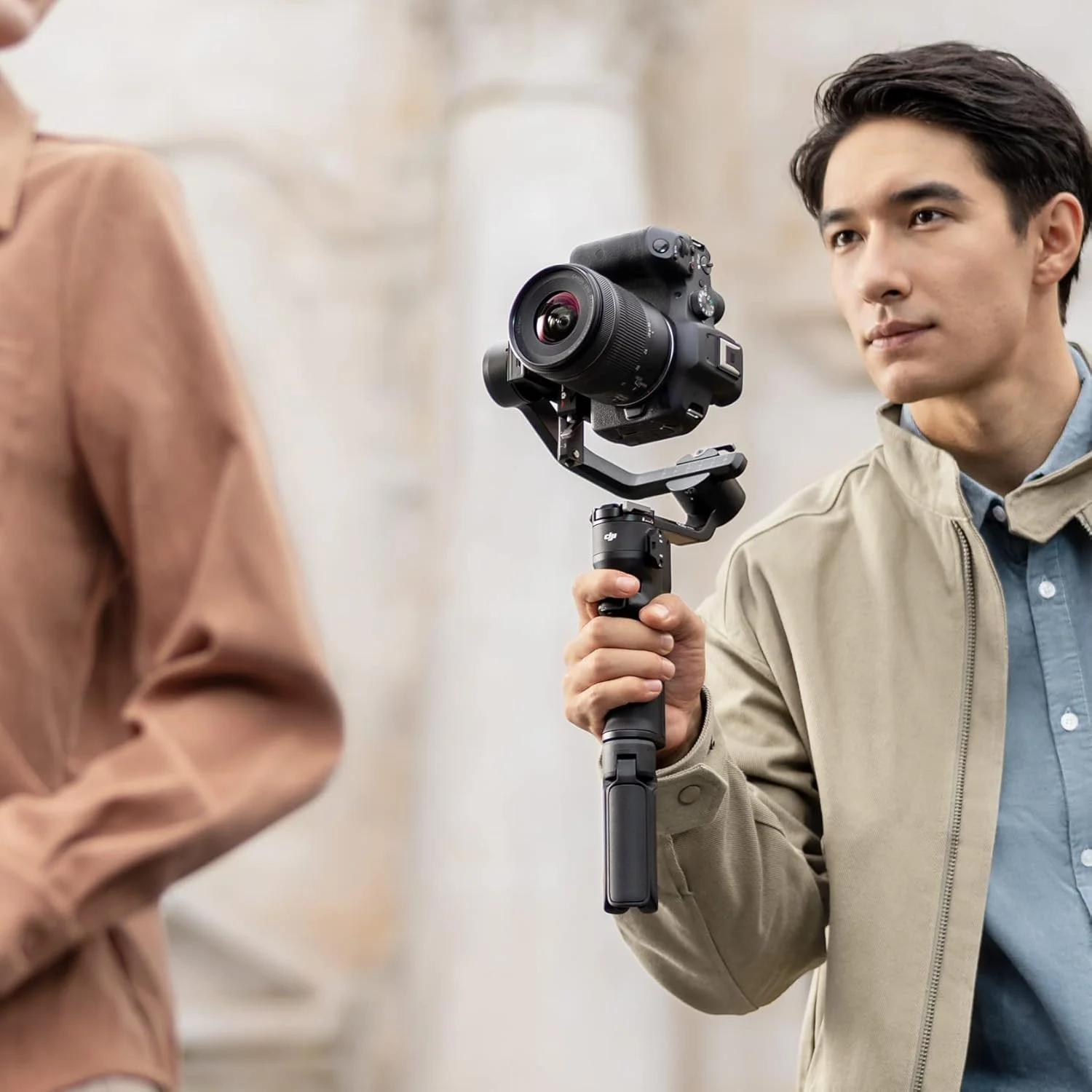 DJI RS 3 Mini - گیمبال تثبیت کننده سبک وزن 3 محوره برای دوربین های بدون آینه Canon/Sony/Panasonic/Nikon/Fujifilm، کنترل شاتر بلوتوث، فیلمبرداری عمودی بومی، نسخه امارات DJI RS 3 Mini - گیمبال تثبیت کننده سبک وزن 3 محوره برای دوربین های بدون آینه Canon/Sony/Panasonic/Nikon/Fujifilm، کنترل شاتر بلوتوث، فیلمبرداری عمودی بومی، نسخه امارات
