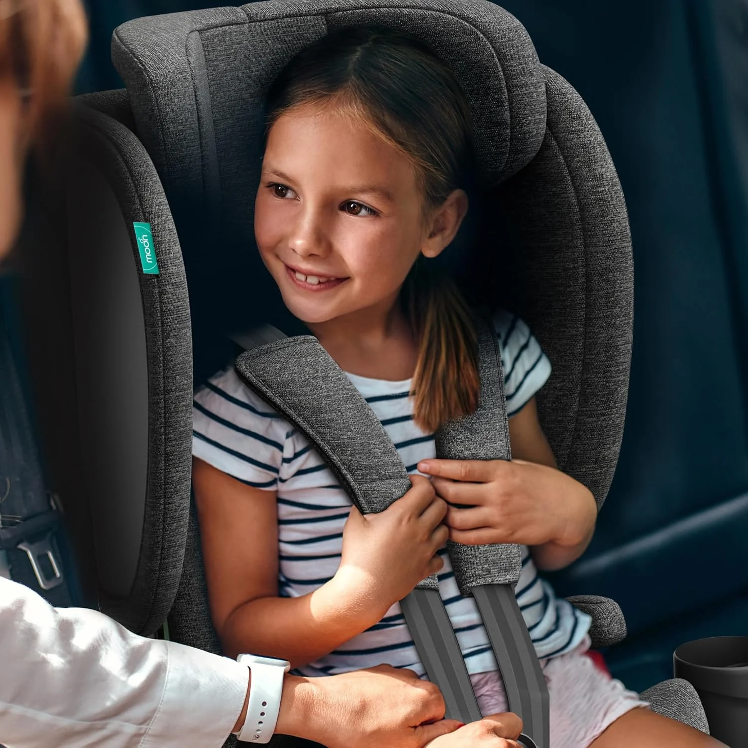 The Moon Brand Folda Plus Foldable Car Seat for Kids, Group 1/2/3 (15 Months – 12 Years, 9-36 kg), i-Size ECE R129 Certified, Removable Cup Holder & Base, Travel Friendly with Carry Bag-Green The Moon Brand Folda Plus Foldable Car Seat for Kids, Group 1/2/3 (15 Months – 12 Years, 9-36 kg), i-Size ECE R129 Certified, Removable Cup Holder & Base, Travel Friendly with Carry Bag-Green