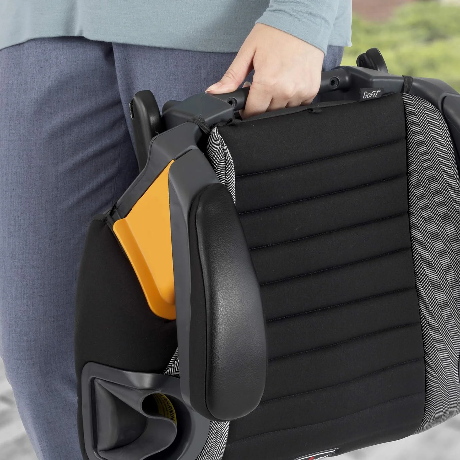 صندلی بوستر کودک چیکو GoFit® Plus مناسب 4 تا 10 سال، رنگ Iron