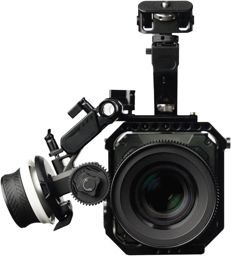 لنز سینمایی 35mm T1.05 هفتartisans برای دوربین های بدون آینه Sony E-Mount، فوکوس دستی با دیافراگم بزرگ لنز سینمایی 35mm T1.05 هفتartisans برای دوربین های بدون آینه Sony E-Mount، فوکوس دستی با دیافراگم بزرگ