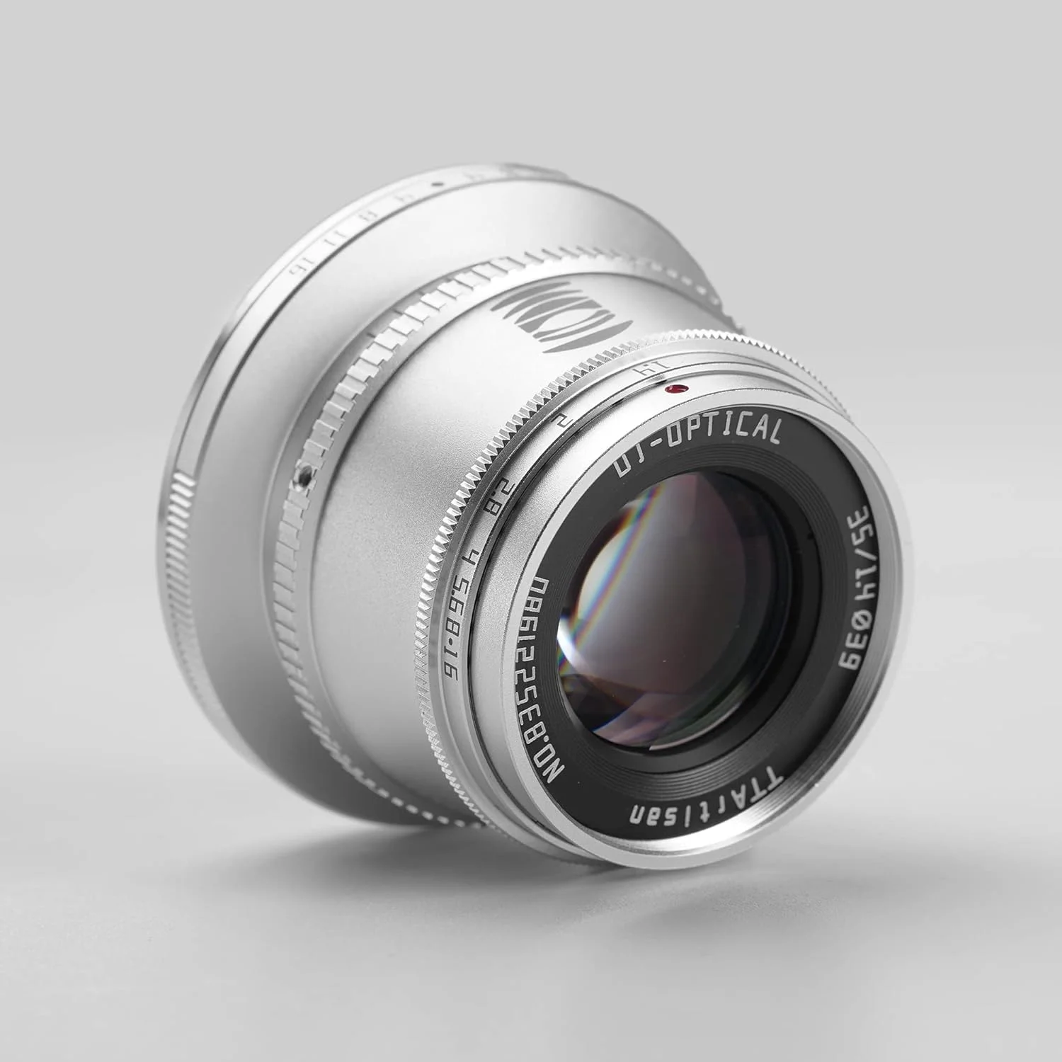 لنز دستی 35mm F1.4 APS-C تی تی آرتيزان سازگار با دوربین های L Mount Leica T, TL, TL2, CL, Sigma FP (نقره ای) لنز دستی 35mm F1.4 APS-C تی تی آرتيزان سازگار با دوربین های L Mount Leica T, TL, TL2, CL, Sigma FP (نقره ای)