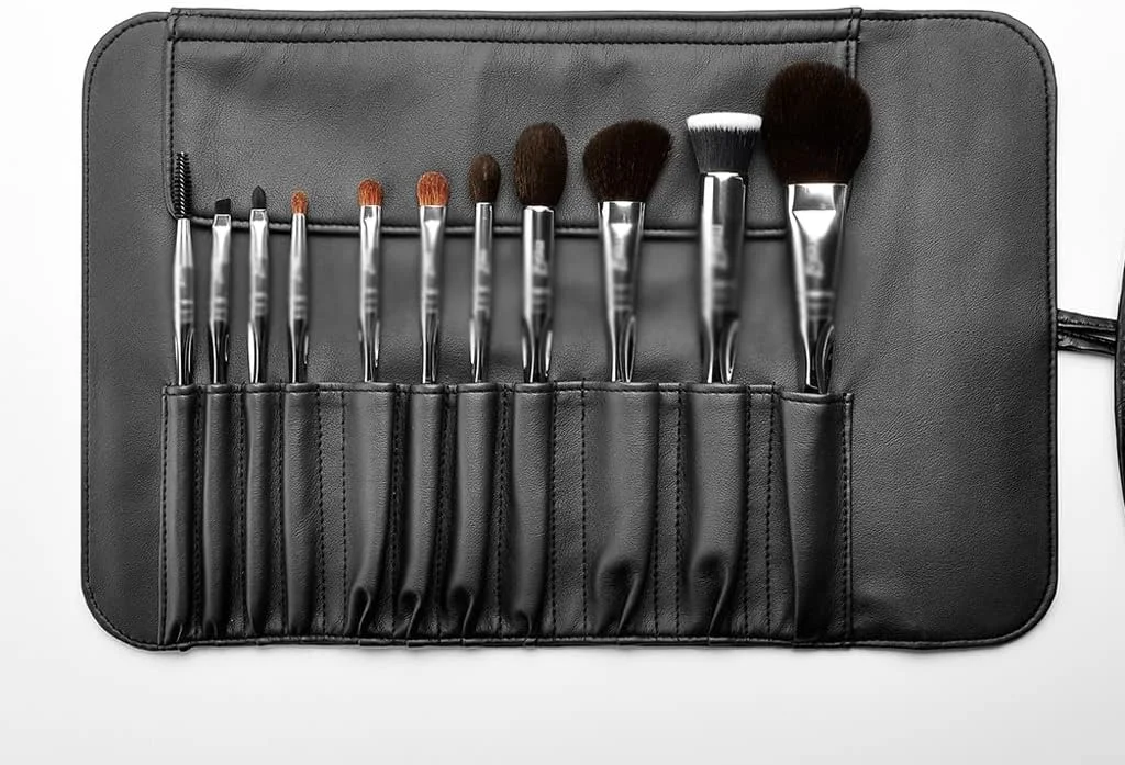 ست برس آرایشی 11 تکه پودر حرفه ای SKipdr، برس های کلاسیک سایه چشم، لب، کرم پودر با دسته PVC