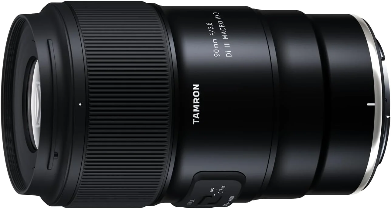 لنز تامرون 90 میلیمتر F/2.8 Di III Macro VXD برای نیکون Z-Mount لنز تامرون 90 میلیمتر F/2.8 Di III Macro VXD برای نیکون Z-Mount