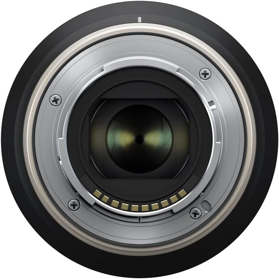 لنز زوم Tamron 17-70mm F/2.8 Di III-A VC RXD برای دوربینهای بدون آینه APS-C فوجیفیلم، نسخه مشکی امارات لنز زوم Tamron 17-70mm F/2.8 Di III-A VC RXD برای دوربینهای بدون آینه APS-C فوجیفیلم، نسخه مشکی امارات