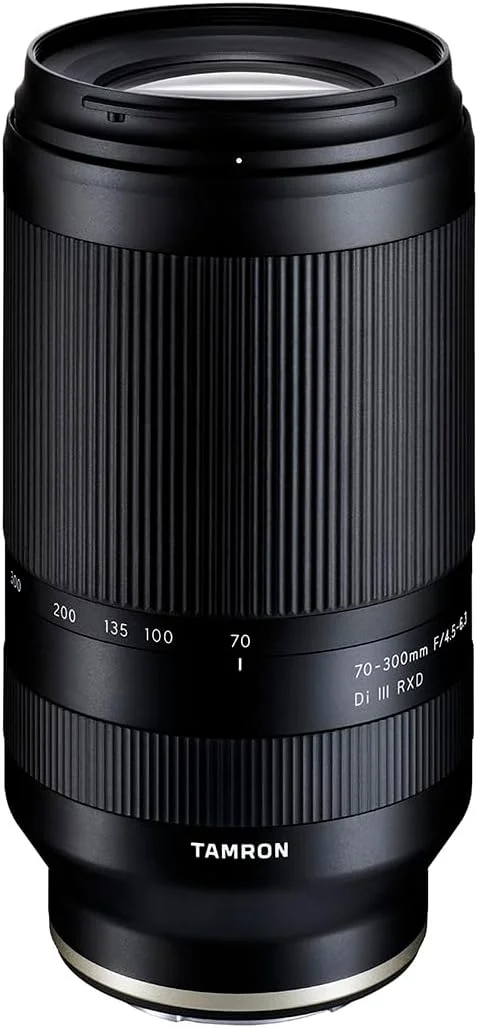 لنز تامرون 70-300mm F/4.5-6.3 DI III RXD برای دوربین های بدون آینه سونی فول فریم/APS-C با مانت E