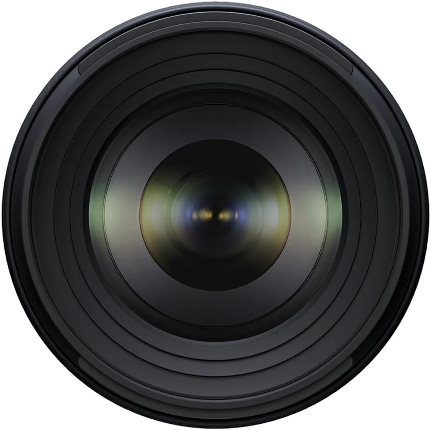 لنز تامرون 70-300mm F/4.5-6.3 Di III RXD مدل A047SF مشکی مخصوص Sony FE (نسخه امارات)