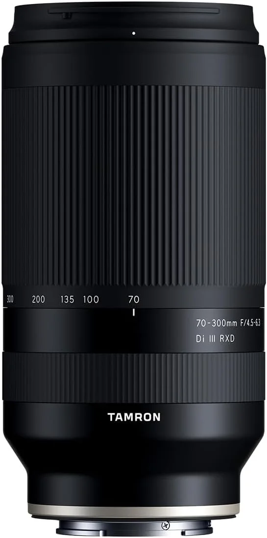 لنز تامرون 70-300mm F/4.5-6.3 DI III RXD برای دوربین های بدون آینه سونی فول فریم/APS-C با مانت E لنز تامرون 70-300mm F/4.5-6.3 DI III RXD برای دوربین های بدون آینه سونی فول فریم/APS-C با مانت E