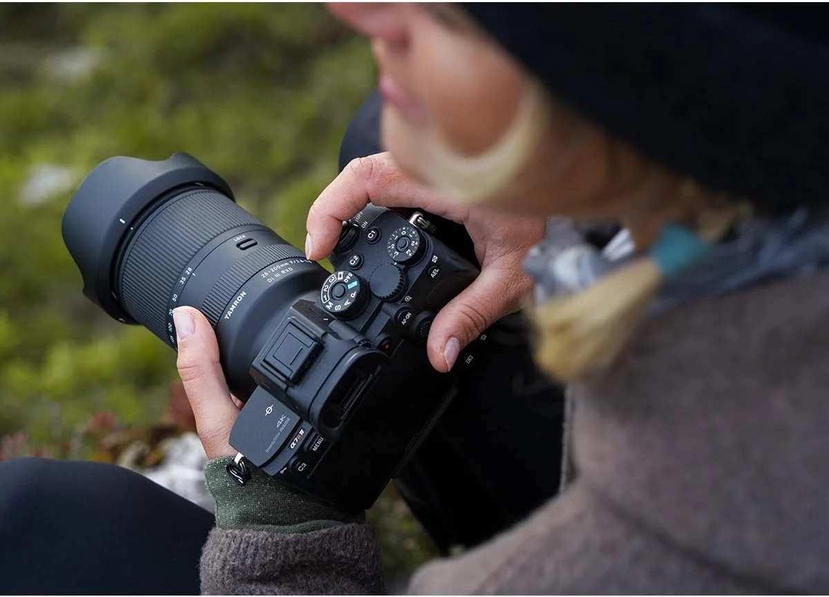 لنز تامرون 28-200mm F/2.8-5.6 DI III Rxd برای Sony E نسخه امارات لنز تامرون 28-200mm F/2.8-5.6 DI III Rxd برای Sony E نسخه امارات