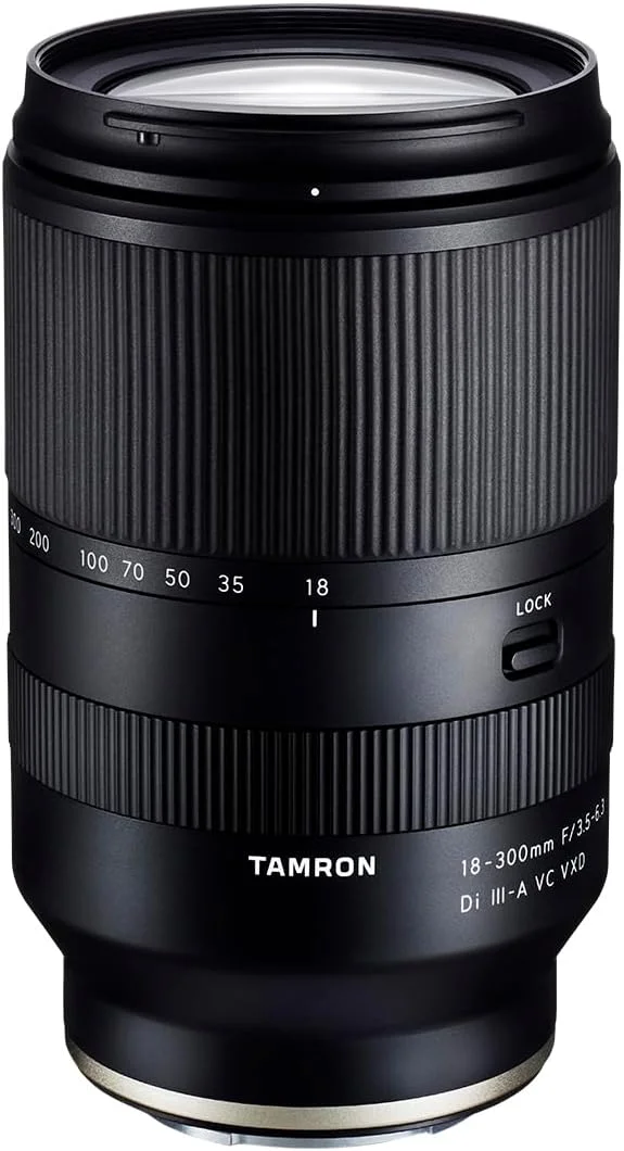 لنز تامرون 18-300mm F/3.5-6.3 DI III-A VC VXD برای دوربین های بدون آینه سونی E APS-C نسخه امارات