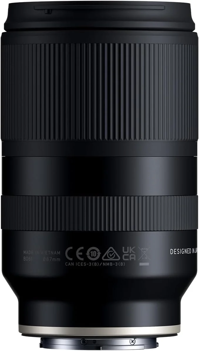 لنز تامرون 18-300mm F/3.5-6.3 DI III-A VC VXD برای دوربین های بدون آینه سونی E APS-C نسخه امارات لنز تامرون 18-300mm F/3.5-6.3 DI III-A VC VXD برای دوربین های بدون آینه سونی E APS-C نسخه امارات