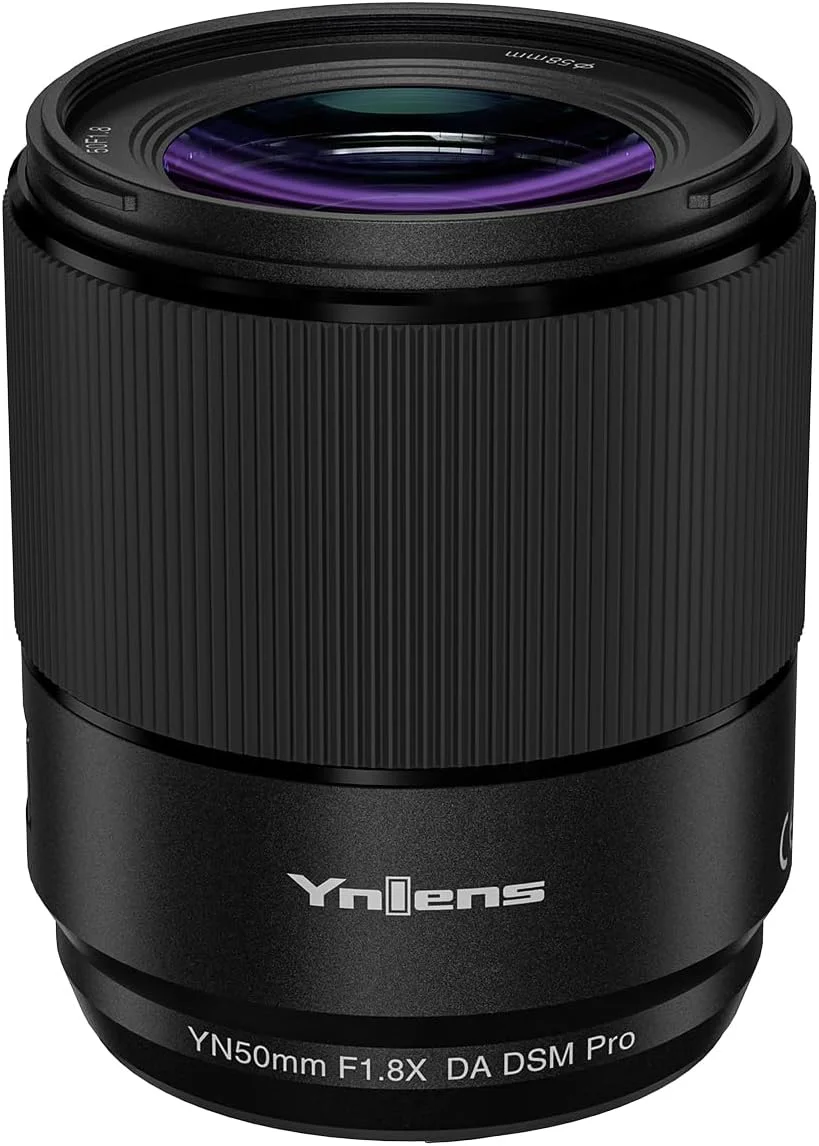 لنز استاندارد پرایم 50 میلیمتری یونگنو YN50MM F1.8X DA DSM Pro با فوکوس خودکار APS-C برای دوربینهای فوجی X-Mount لنز استاندارد پرایم 50 میلیمتری یونگنو YN50MM F1.8X DA DSM Pro با فوکوس خودکار APS-C برای دوربینهای فوجی X-Mount