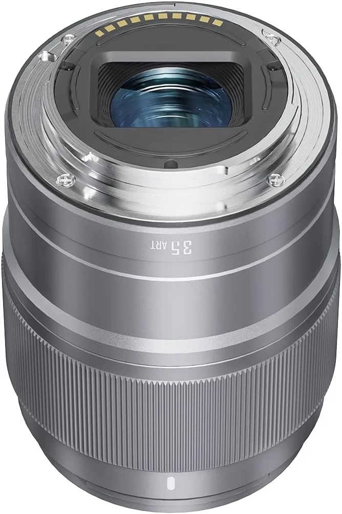 لنز واید یونگنو 35 میلیمتری F1.8 DA Art با فوکوس خودکار برای مانت Sony E، لنز پرایم استاندارد APS-C برای دوربینهای بدون آینه سونی (نقرهای) لنز واید یونگنو 35 میلیمتری F1.8 DA Art با فوکوس خودکار برای مانت Sony E، لنز پرایم استاندارد APS-C برای دوربینهای بدون آینه سونی (نقرهای)