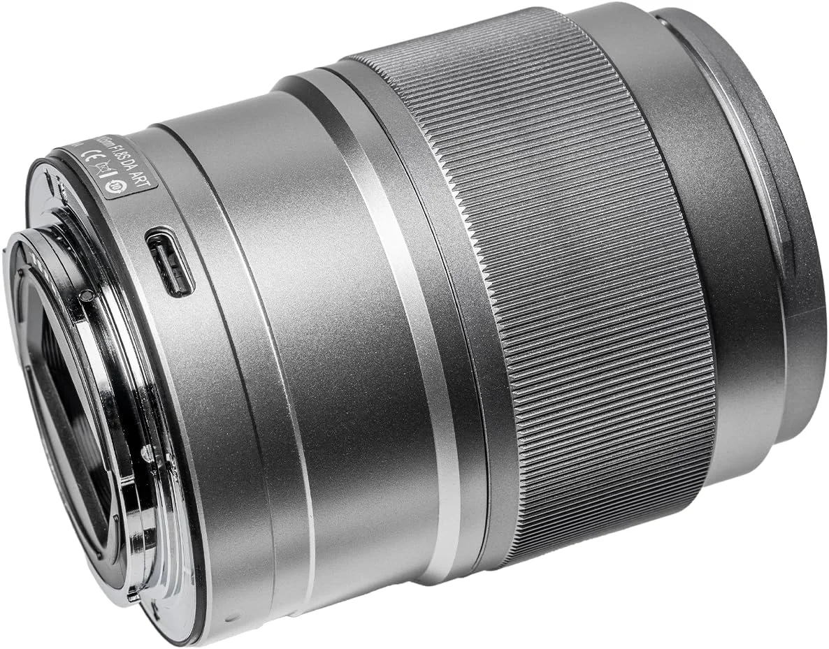 لنز واید یونگنو 35 میلیمتری F1.8 DA Art با فوکوس خودکار برای مانت Sony E، لنز پرایم استاندارد APS-C برای دوربینهای بدون آینه سونی (نقرهای) لنز واید یونگنو 35 میلیمتری F1.8 DA Art با فوکوس خودکار برای مانت Sony E، لنز پرایم استاندارد APS-C برای دوربینهای بدون آینه سونی (نقرهای)