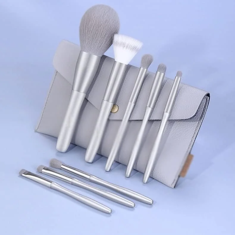 ست برس آرایشی 8 تکه SKipdr شامل برس لب، سایه چشم، برس پودر فیکس و ابزارهای زیبایی ست برس آرایشی 8 تکه SKipdr شامل برس لب، سایه چشم، برس پودر فیکس و ابزارهای زیبایی