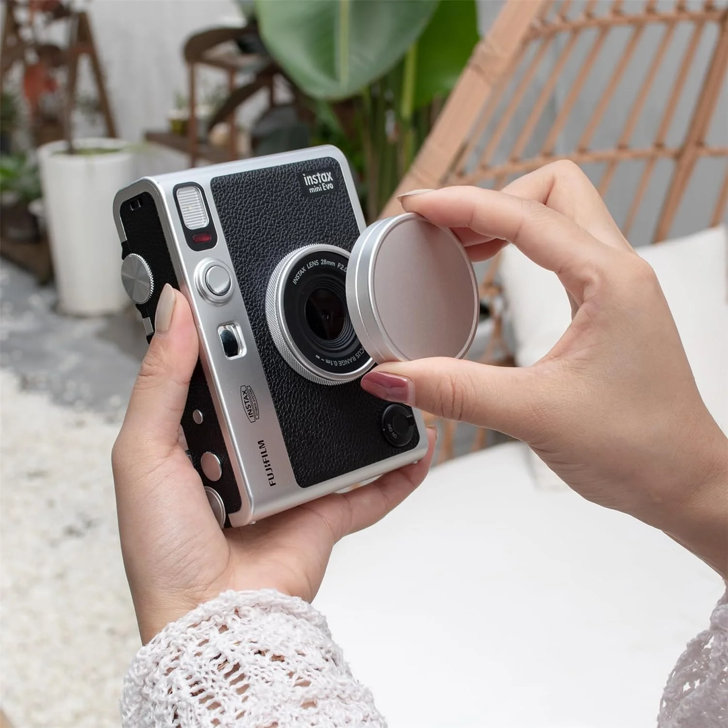 درب لنز مینی Evo ایوینر، آلومینیومی، نقره ای، ضد خش، محافظت در برابر گرد و غبار و خراش، نصب سریع، سازگار با دوربین فوری فوجی فیلم Instax Mini Evo درب لنز مینی Evo ایوینر، آلومینیومی، نقره ای، ضد خش، محافظت در برابر گرد و غبار و خراش، نصب سریع، سازگار با دوربین فوری فوجی فیلم Instax Mini Evo