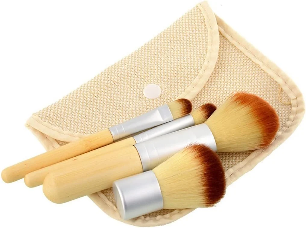 ست برس آرایشی بامبو Skipdr، 4 عددی، ابزار آرایشی، شامل برس رژگونه، پودر، سایه چشم و کرم پودر