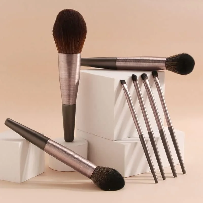 ست 10 عددی برس آرایشی چوبی SKipdr، ابزار آرایشی حرفه ای برای کرم پودر، رژگونه و سایه چشم ست 10 عددی برس آرایشی چوبی SKipdr، ابزار آرایشی حرفه ای برای کرم پودر، رژگونه و سایه چشم