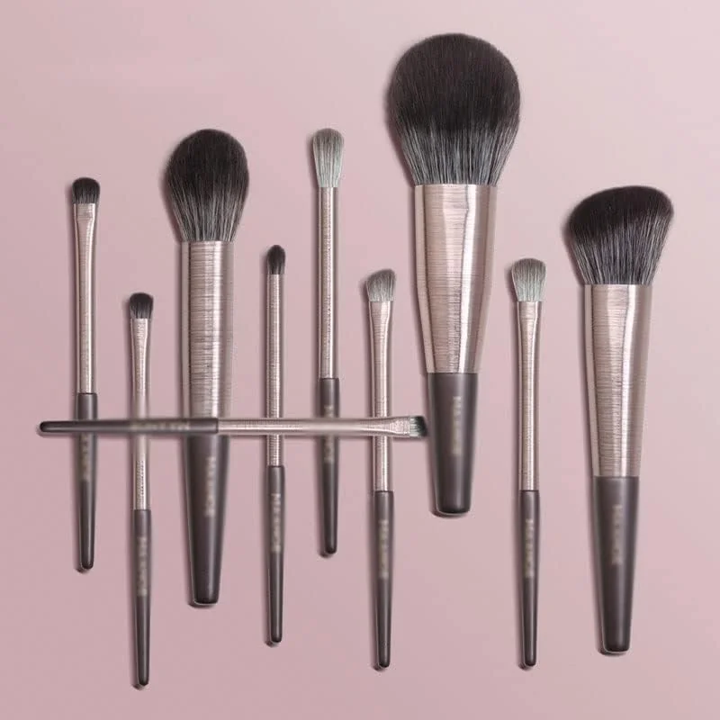 ست 10 عددی برس آرایشی چوبی SKipdr، ابزار آرایشی حرفه ای برای کرم پودر، رژگونه و سایه چشم ست 10 عددی برس آرایشی چوبی SKipdr، ابزار آرایشی حرفه ای برای کرم پودر، رژگونه و سایه چشم