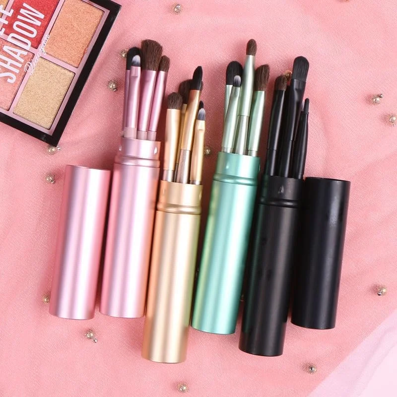 ست برس آرایشی نامزی، ست برس آرایش، ست 9 تکه برس آرایشی مسافرتی، برس های آرایشی برای کرم پودر صورت، رژگونه، سایه چشم به همراه کیف نگهداری (مشکی)