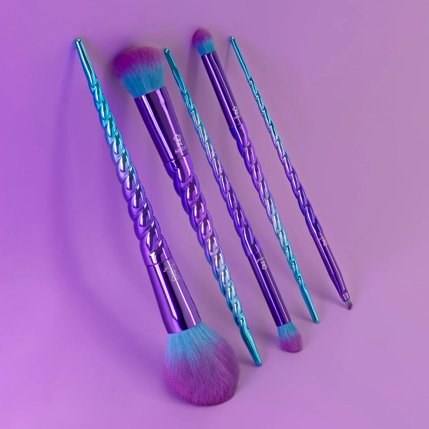 ست برس آرایشی 5 تکه MODA Royal & Langnickel Mythical Wild سایز کامل، شامل برس های رژگونه، کرم پودر، سایه گنبدی، خط چشم زاویه دار و برس چین پلک، بنفش-آبی