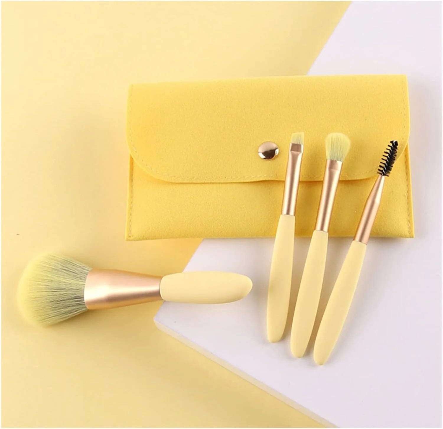 ست برس آرایشی شامل برس پودر، برس کانسیلر و 4 مینی ست برس آرایشی (رنگ: D)