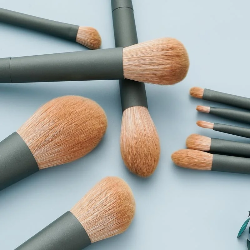 ست برس آرایشی، مجموعه برس آرایش، ست برس آرایشی مسافرتی 10 تکه، برس های آرایشی برای کرم پودر صورت، رژگونه، سایه چشم (سبز)