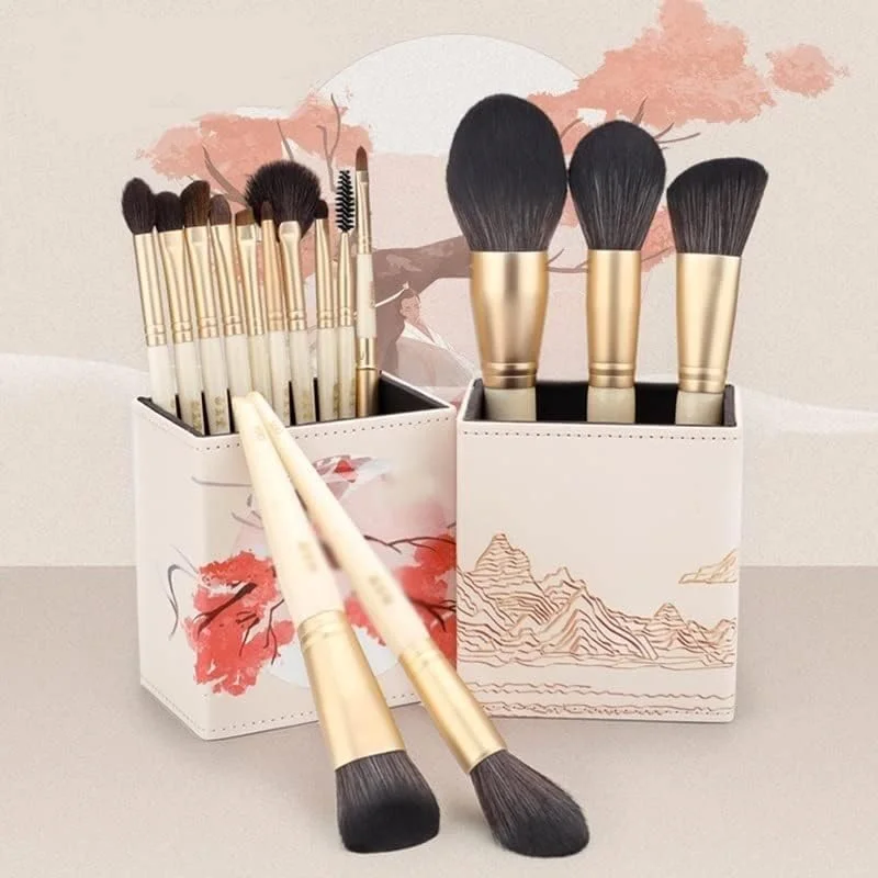 ست برس آرایشی شامل برس کرم پودر، پودر، کانتورینگ، مژه، سایه چشم، ترکیب کننده، موی طبیعی، آرایش حرفه ای