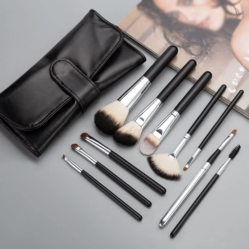 ست برس آرایشی با کیف، شامل برس پودر، کرم پودر، هایلایتر، سایه چشم، ترکیب کننده، ابرو و لب