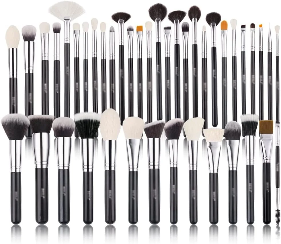 ست برس آرایشی 42 عددی کلاسیک مشکی حرفه ای، شامل برس های کرم پودر، رژگونه، سایه چشم و ترکیب کننده