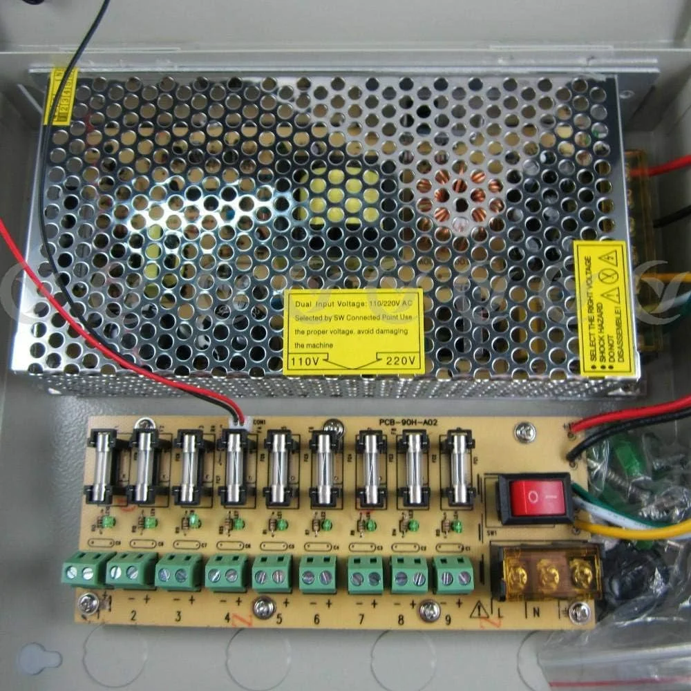جعبه منبع تغذیه 9 کانال دوربین مداربسته با فیوز PTC، 12 ولت DC، 15 آمپر جعبه منبع تغذیه 9 کانال دوربین مداربسته با فیوز PTC، 12 ولت DC، 15 آمپر