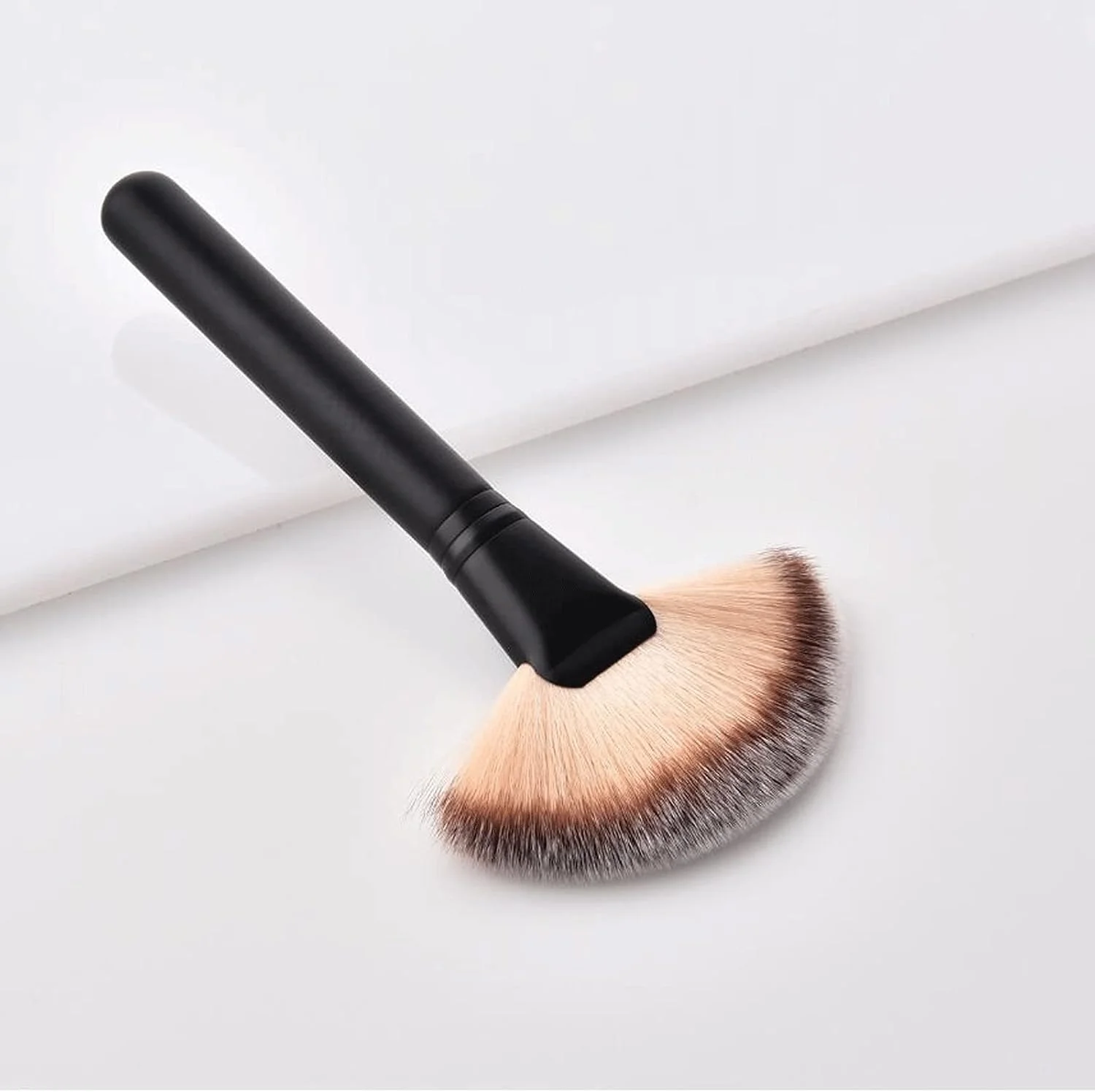 ست برس آرایشی 3 عددی، مجموعه برس های پخش کننده آرایش، برس پودر، کرم پودر، سایه چشم، ابزار ترکیبی و تقویت کننده