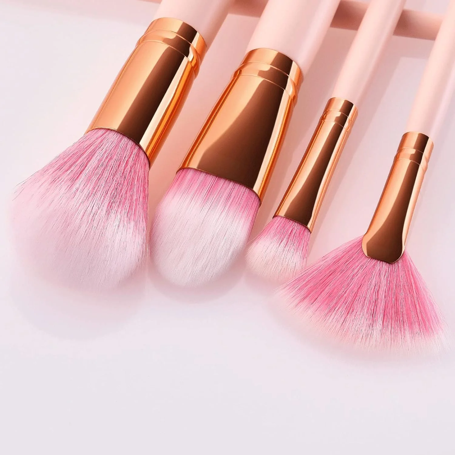Make Up Brushes 24 pcs Makeup Brushes Set Eyeshadow Make Up Brush Kit. Make Up Brushes 24 pcs Makeup Brushes Set Eyeshadow Make Up Brush Kit.