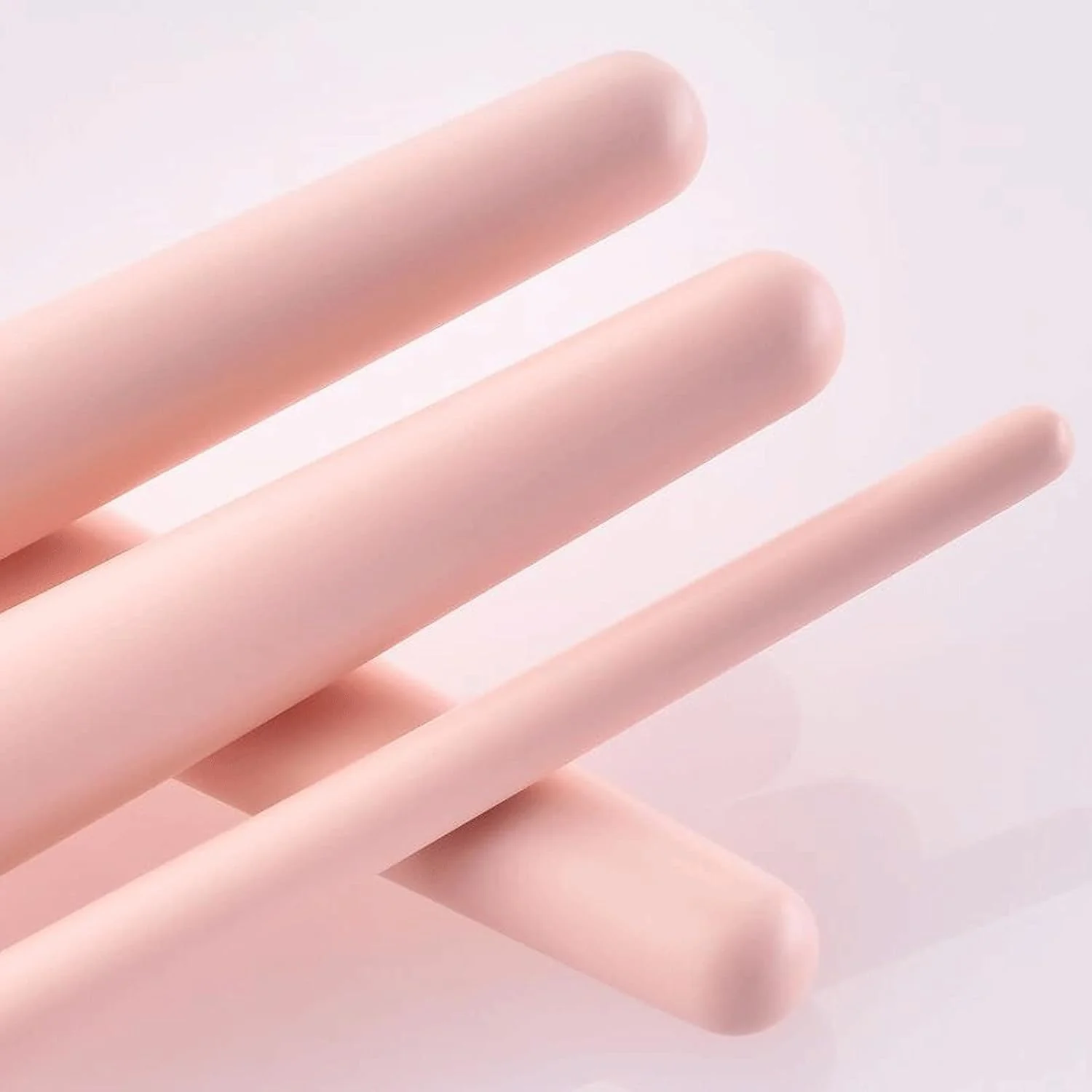 Make Up Brushes 24 pcs Makeup Brushes Set Eyeshadow Make Up Brush Kit. Make Up Brushes 24 pcs Makeup Brushes Set Eyeshadow Make Up Brush Kit.