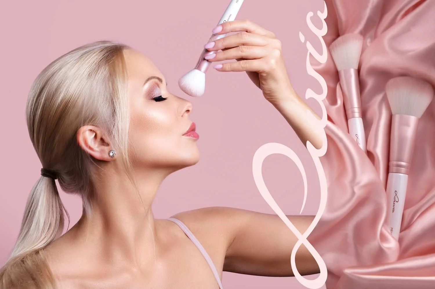 ست براش آرایشی گیاهی لuvia Cosmetics Prime Candy Pro، شامل 7 براش آرایشی به همراه محفظه نگهداری براش، اسفنج بلندر و مت تمیز کننده براش، با رنگ های صدفی و صورتی مرواریدی ست براش آرایشی گیاهی لuvia Cosmetics Prime Candy Pro، شامل 7 براش آرایشی به همراه محفظه نگهداری براش، اسفنج بلندر و مت تمیز کننده براش، با رنگ های صدفی و صورتی مرواریدی