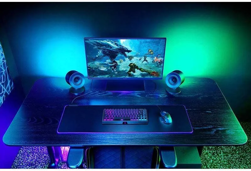 اسپیکرهای گیمینگ کامپیوتر 2.1 Razer Nommo V2 با ساب ووفر سیمی، صدای فضایی THX، نورپردازی Chroma RGB، ساب ووفر Down-Firing با درایور 5.5 اینچی، پاد کنترل بی سیم - مشکی اسپیکرهای گیمینگ کامپیوتر 2.1 Razer Nommo V2 با ساب ووفر سیمی، صدای فضایی THX، نورپردازی Chroma RGB، ساب ووفر Down-Firing با درایور 5.5 اینچی، پاد کنترل بی سیم - مشکی