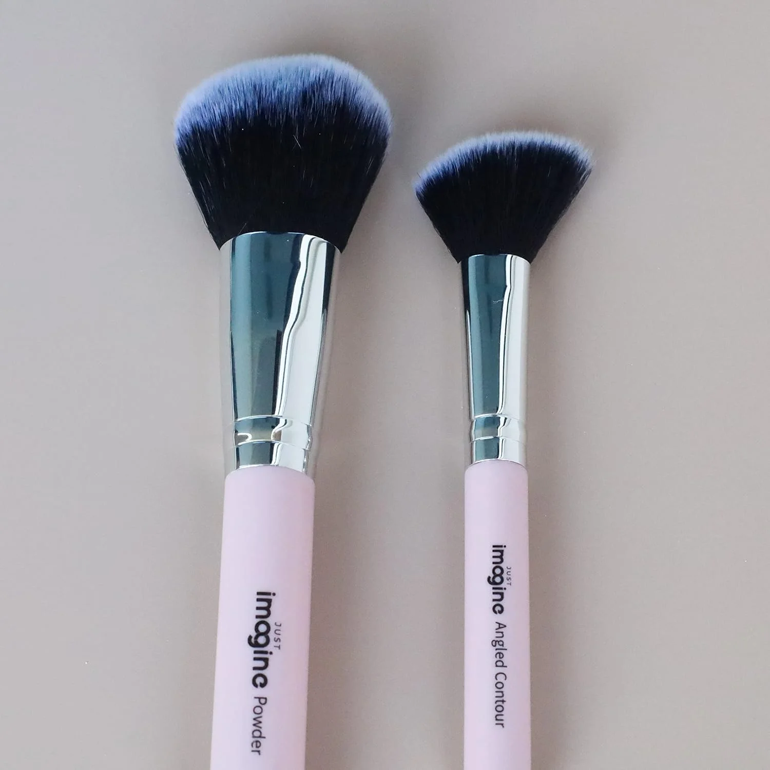 ست براش آرایشی صورت دو عددی جاست ایمجین پریمیوم | شامل براش کانتور زاویه دار و براش پودر برای استفاده بی نقص ست براش آرایشی صورت دو عددی جاست ایمجین پریمیوم | شامل براش کانتور زاویه دار و براش پودر برای استفاده بی نقص