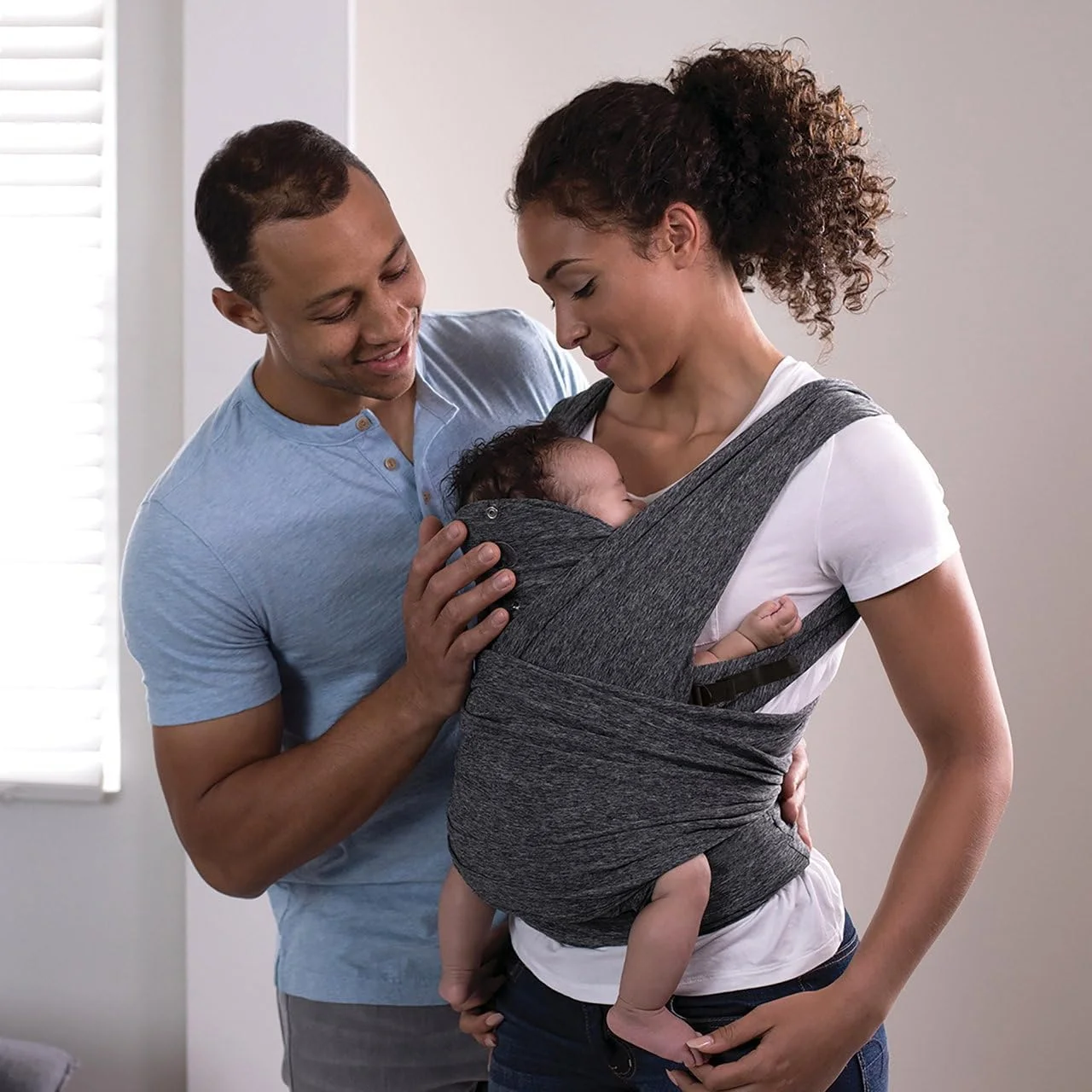 آغوشی نوزاد Boppy Comfyfit Evolution، حمل آسان و قابل تنظیم، آغوشی ارگونومیک برای جلوی مادر با پشتیبانی از سر و گردن، بندهای گره دار پهن، حلقه های بازوی قابل تنظیم آغوشی نوزاد Boppy Comfyfit Evolution، حمل آسان و قابل تنظیم، آغوشی ارگونومیک برای جلوی مادر با پشتیبانی از سر و گردن، بندهای گره دار پهن، حلقه های بازوی قابل تنظیم