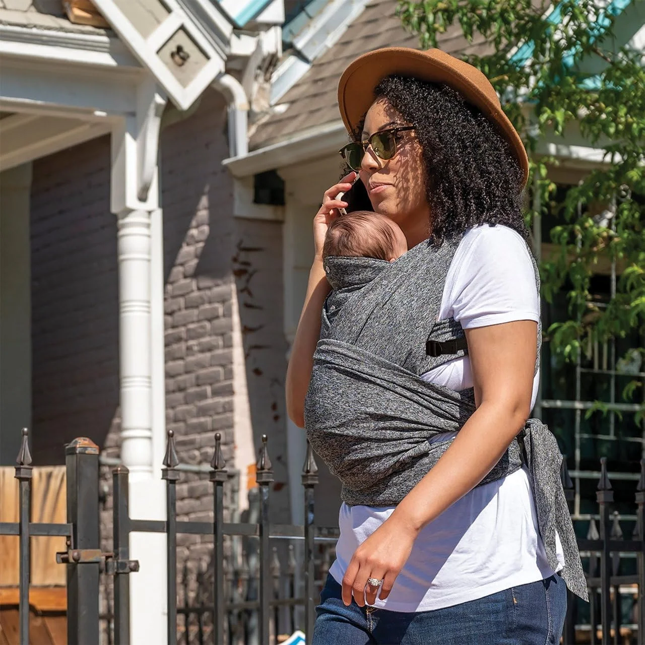 آغوشی نوزاد Boppy Comfyfit Evolution، حمل آسان و قابل تنظیم، آغوشی ارگونومیک برای جلوی مادر با پشتیبانی از سر و گردن، بندهای گره دار پهن، حلقه های بازوی قابل تنظیم آغوشی نوزاد Boppy Comfyfit Evolution، حمل آسان و قابل تنظیم، آغوشی ارگونومیک برای جلوی مادر با پشتیبانی از سر و گردن، بندهای گره دار پهن، حلقه های بازوی قابل تنظیم