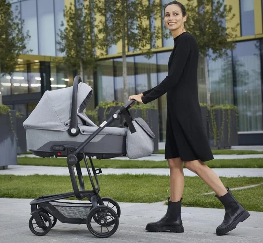 ست کالسکه مسافرتی کمبی فمیلی CAM Il mondo del bambino (مناسب 0-36 ماه) - خاکستری (تک) ست کالسکه مسافرتی کمبی فمیلی CAM Il mondo del bambino (مناسب 0-36 ماه) - خاکستری (تک)