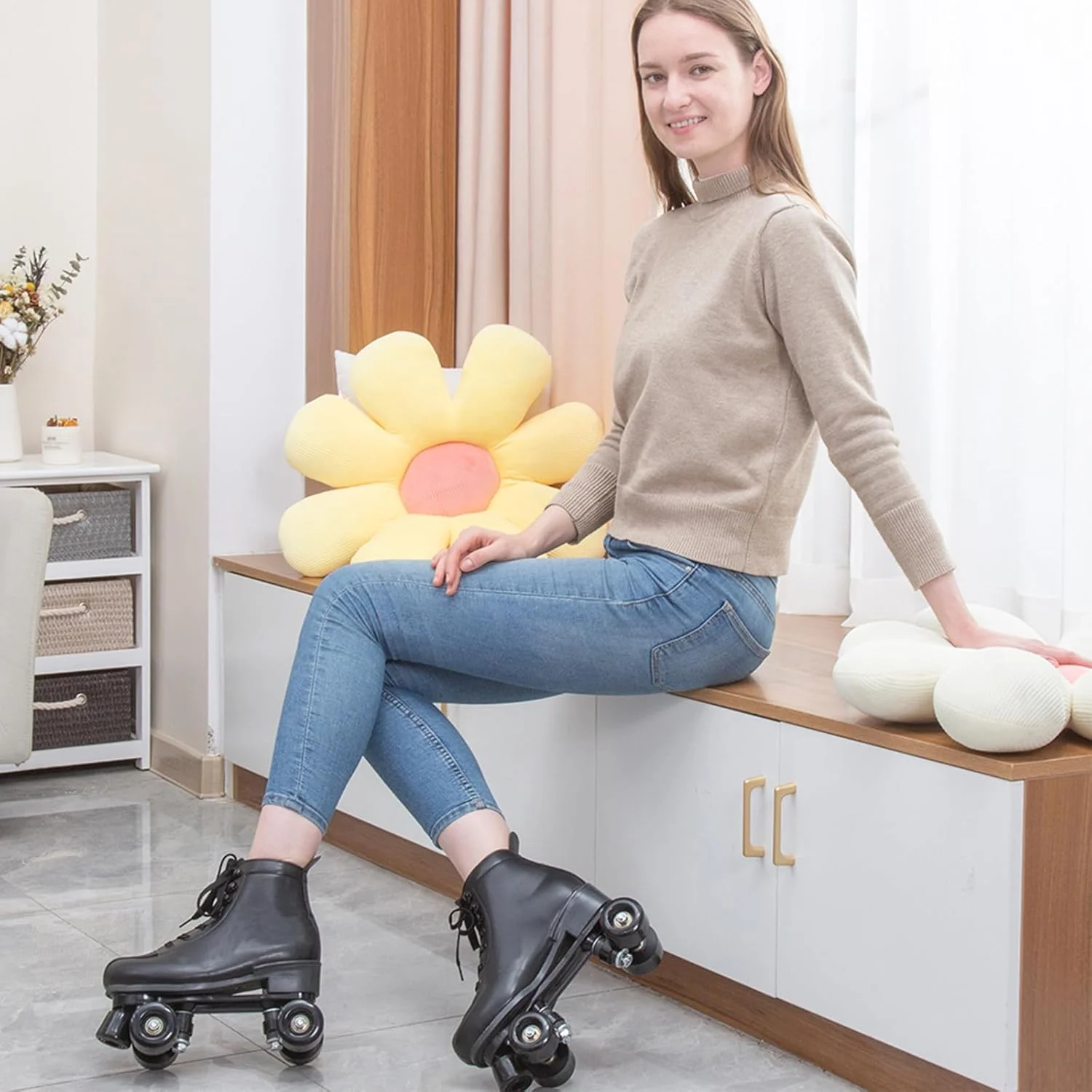 اسکیت های SCNUT زنانه مردانه ساق بلند چرم PU مشکی کلاسیک دو ردیفه قابل تنظیم اسکیت های چهارگوش داخل و خارج از منزل و رولر دربی اسکیت های SCNUT زنانه مردانه ساق بلند چرم PU مشکی کلاسیک دو ردیفه قابل تنظیم اسکیت های چهارگوش داخل و خارج از منزل و رولر دربی