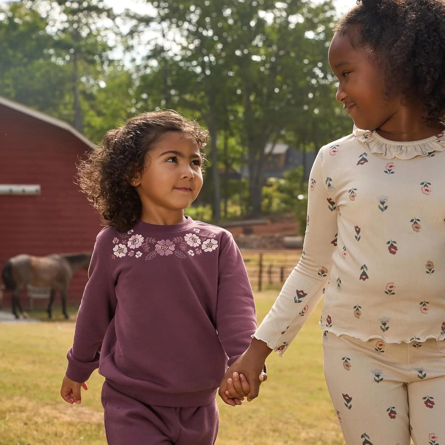 ست بلوز و شلوار دخترانه مدرن مومنتز بای گربر ست بلوز و شلوار دخترانه مدرن مومنتز بای گربر