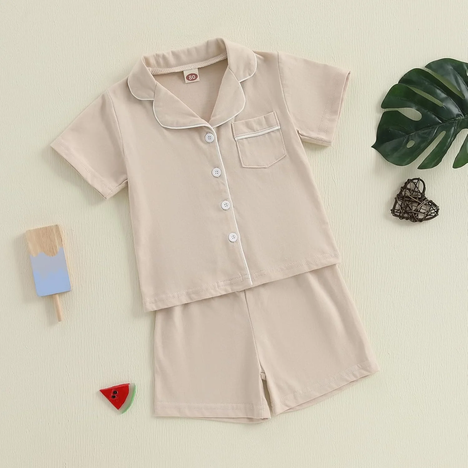 ست پیژامه 2 تکه پسرانه و دخترانه MAHUAOYIXI، آستین کوتاه، یقه برگردان، دکمه دار، شورت با کمر کشی، لباس خواب راحتی ست پیژامه 2 تکه پسرانه و دخترانه MAHUAOYIXI، آستین کوتاه، یقه برگردان، دکمه دار، شورت با کمر کشی، لباس خواب راحتی