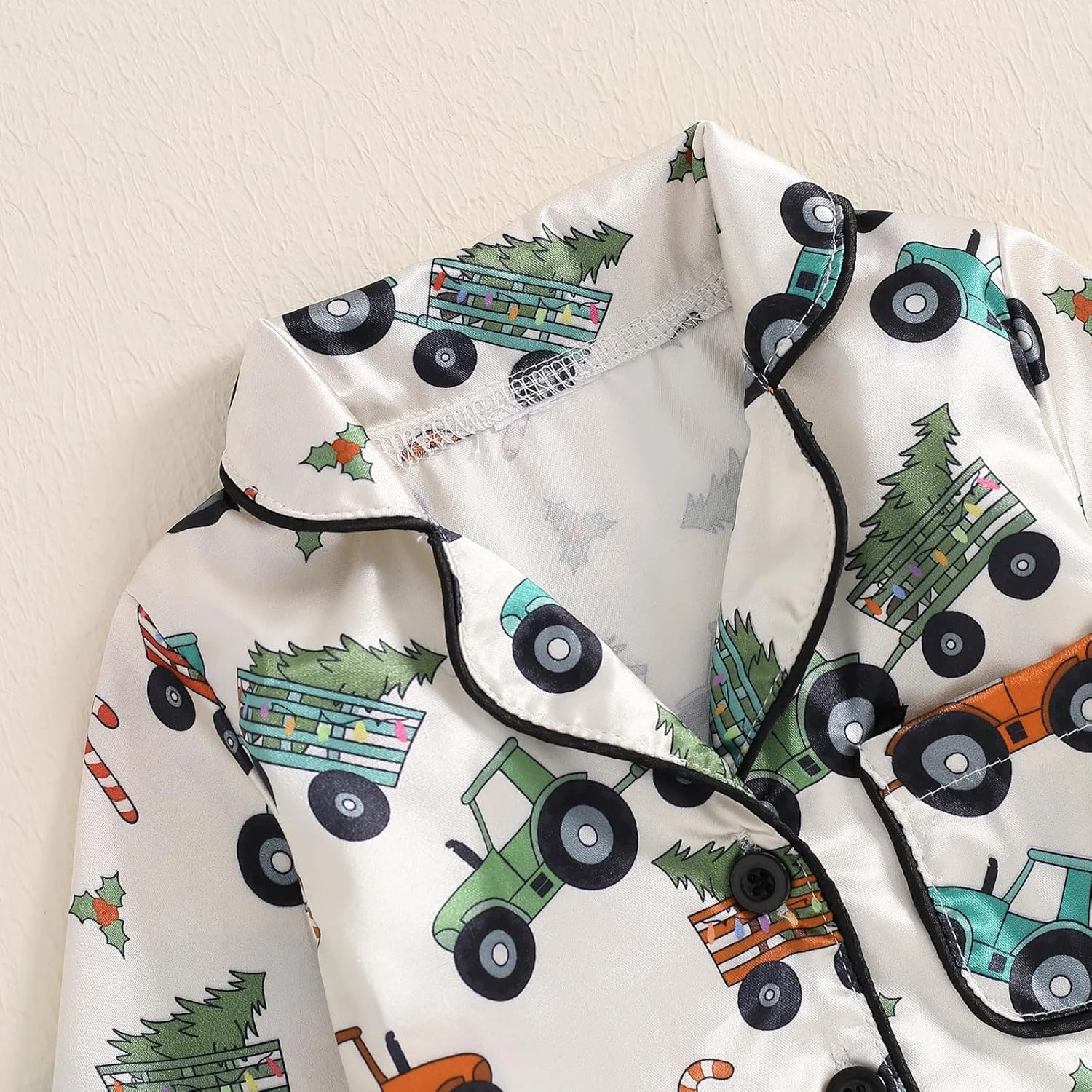 ست لباس خواب کریسمس پسرانه Loalirando، طرح کامیون و درخت، آستین بلند دکمه دار، شامل پیراهن و شلوار، لباس خواب و راحتی بچه گانه، ست دو تکه ست لباس خواب کریسمس پسرانه Loalirando، طرح کامیون و درخت، آستین بلند دکمه دار، شامل پیراهن و شلوار، لباس خواب و راحتی بچه گانه، ست دو تکه